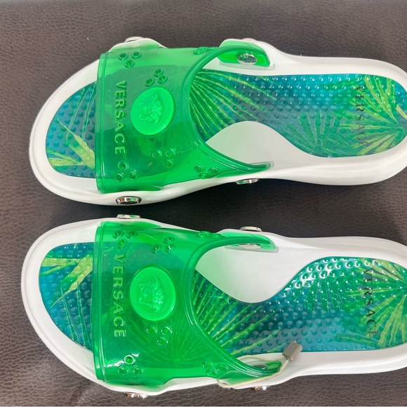 Versace Slides - Picture 4 of 5